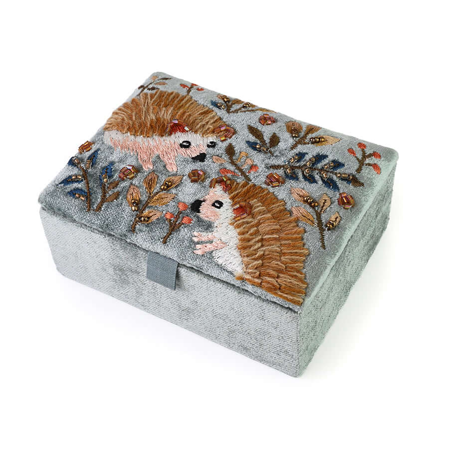 POM925 Hedgehogs blue-grey velvet embellished autumn hedgehog small jewellery box