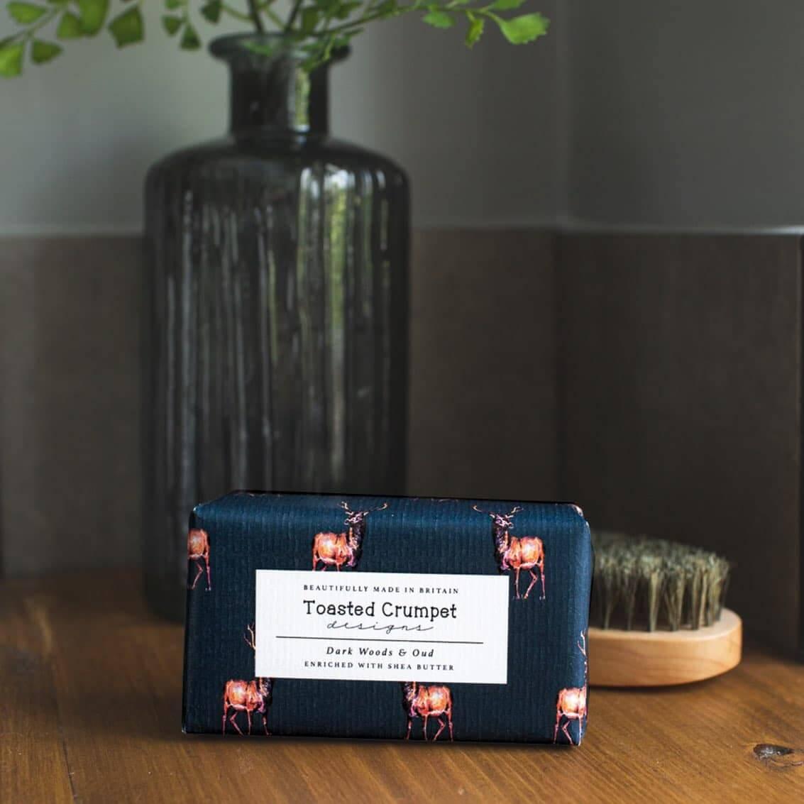 'Dark Woods & Oud' Soap Bar