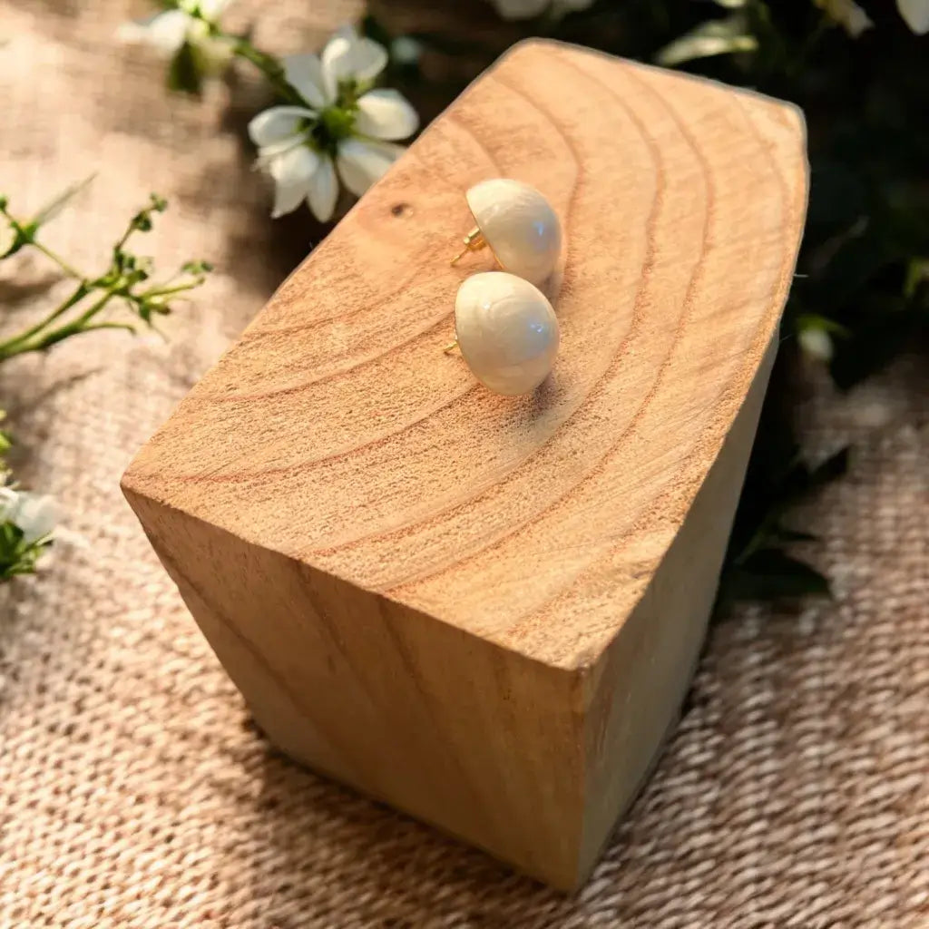 Jess & Lou - Dome stone Stud Earrings in White
