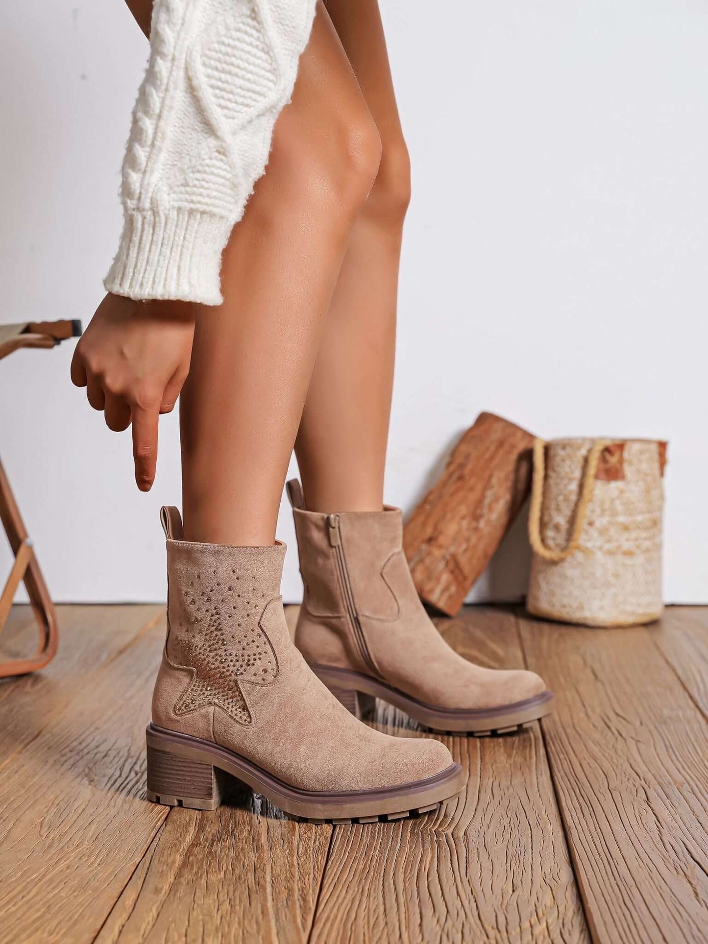 Ladies Star Boot - Two Colours