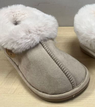 Womens's Faux Fur Lined Full Slipper