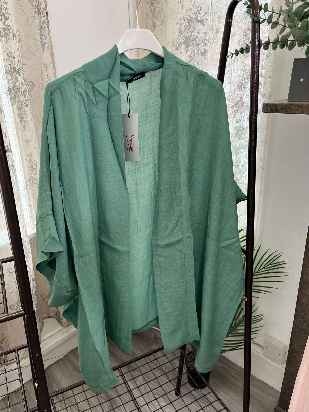 Relaxed Edge to Edge Kimono