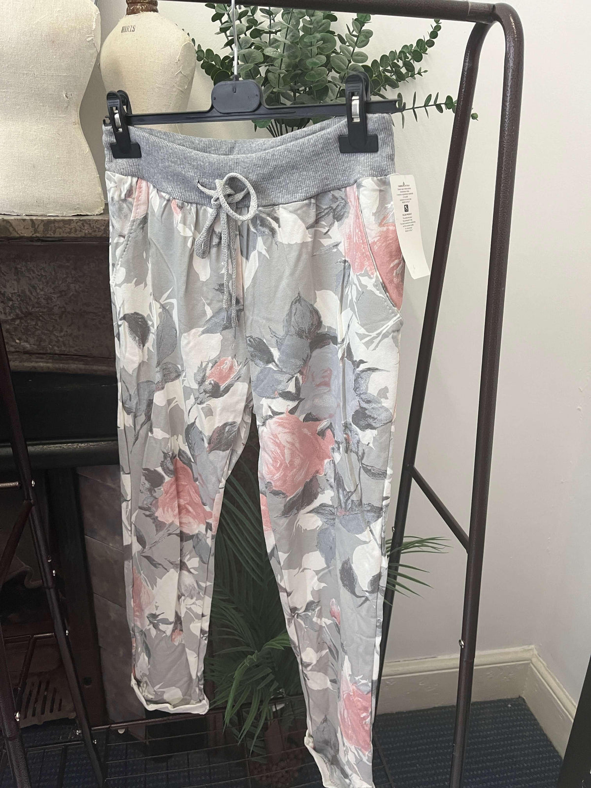Floral Rose Print Jogger