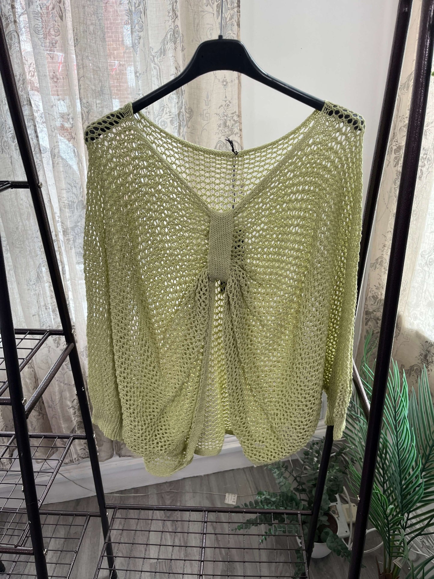 Chloe Loose Weave Drop Down Top