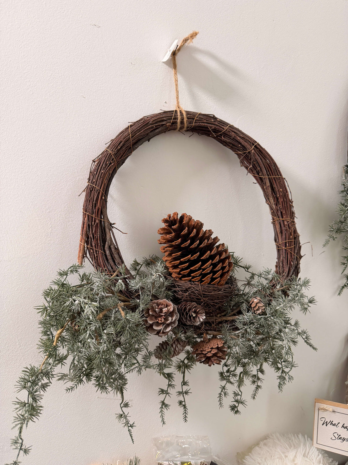 Christmas Basket Door Wreath