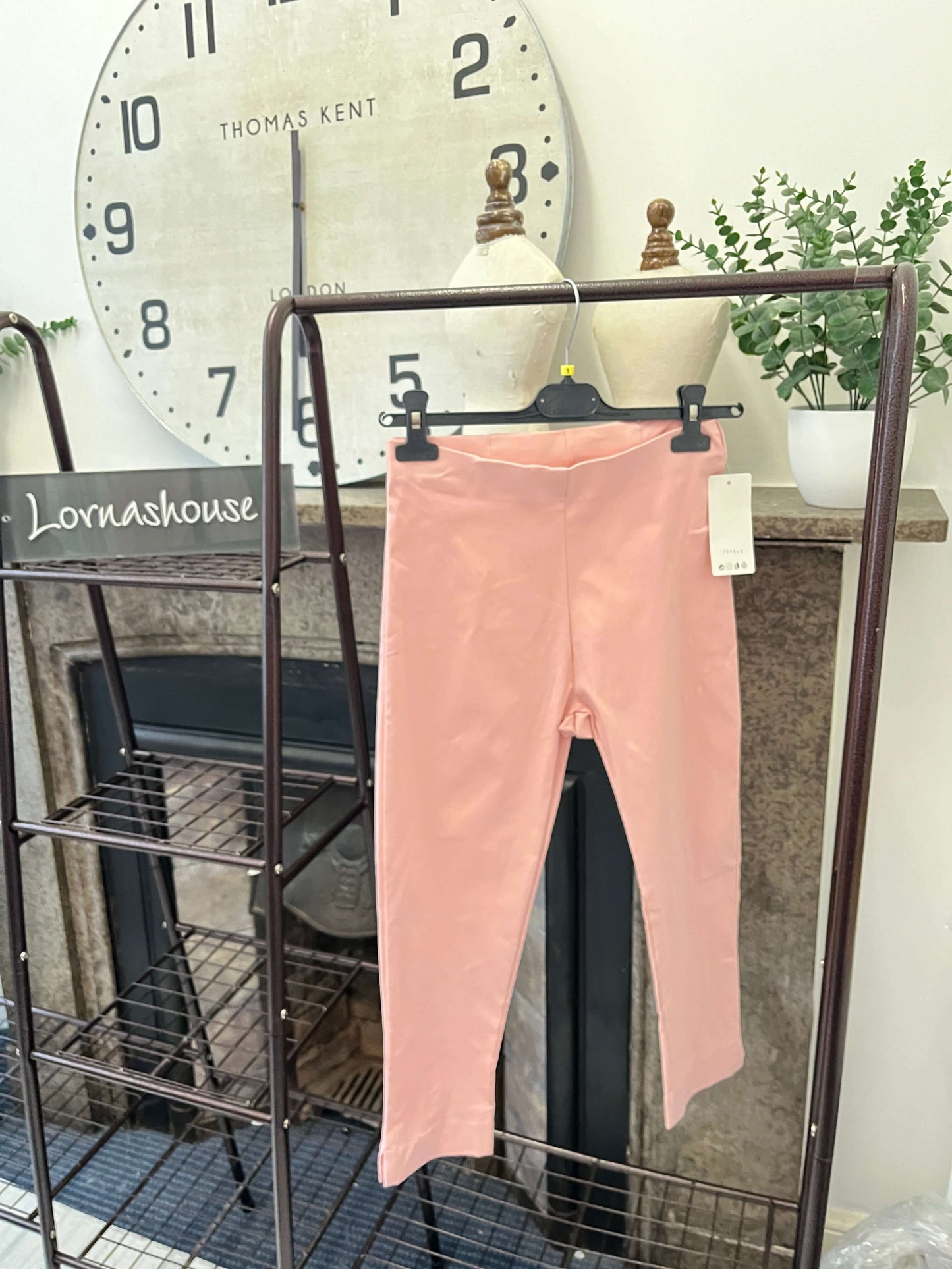 Yvette darted seamless Capri Pants