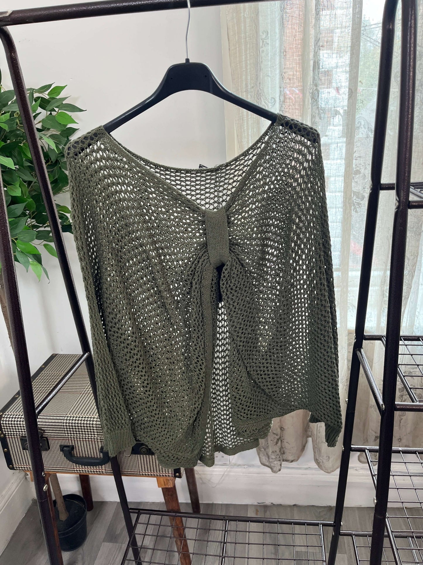 Chloe Loose Weave Drop Down Top