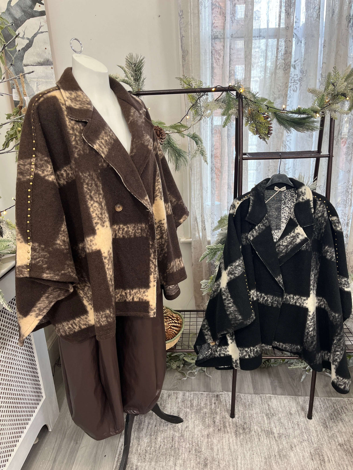 Ladies Paid Check Cape Style Jacket