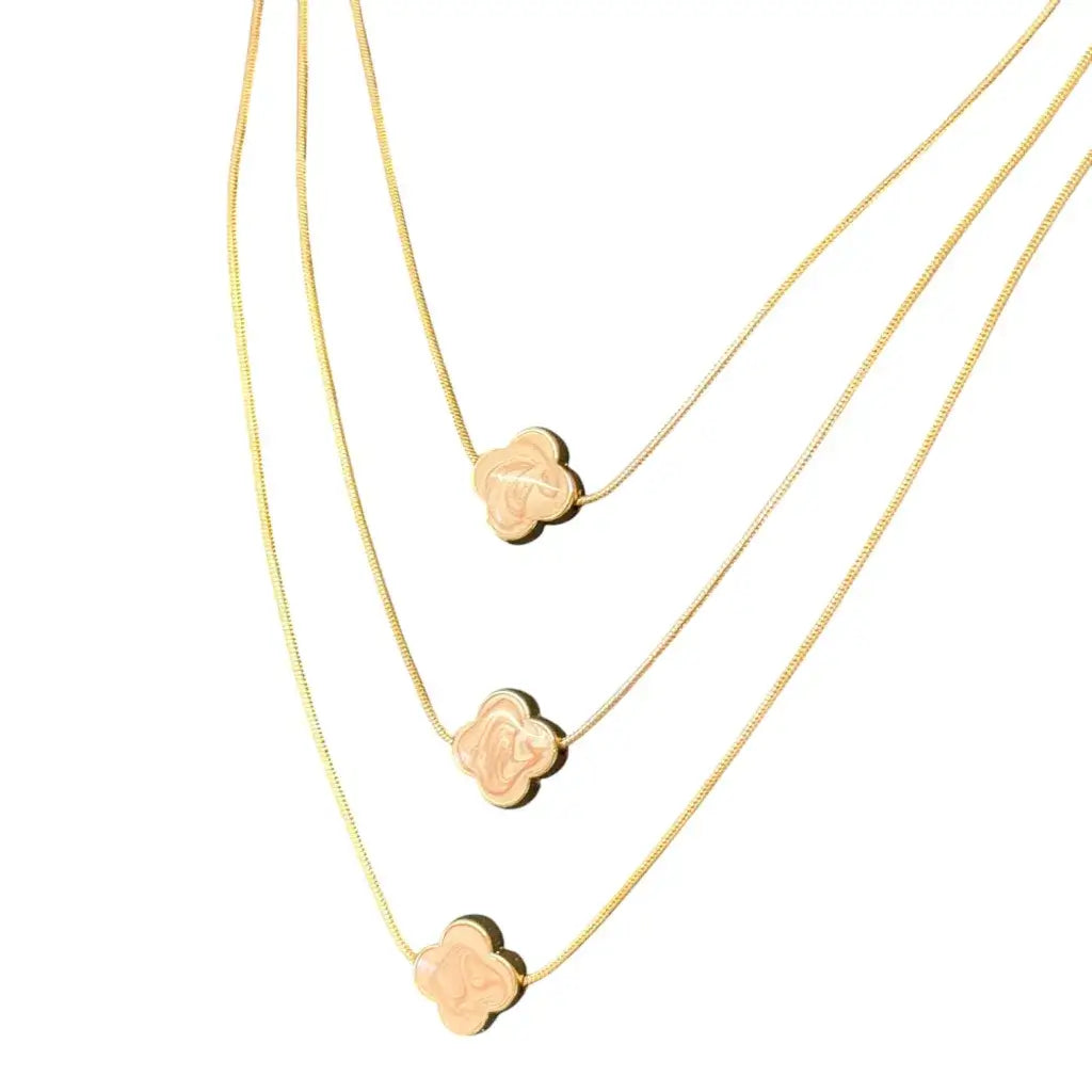 Jess & Lou - Multi-Layer Clover Pearlescent Necklace Pink