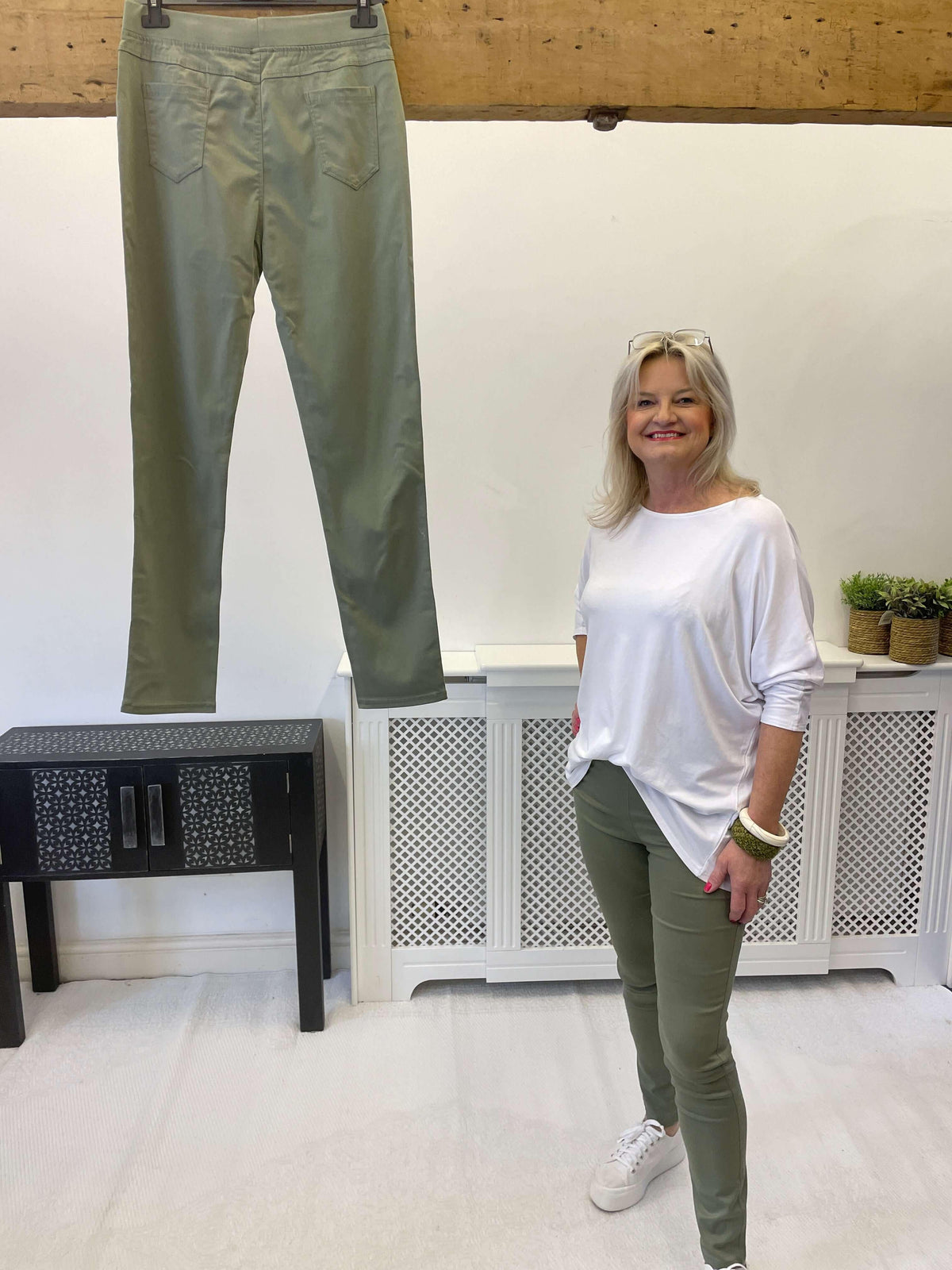 Phillipa Two Pocket Magic Jegging