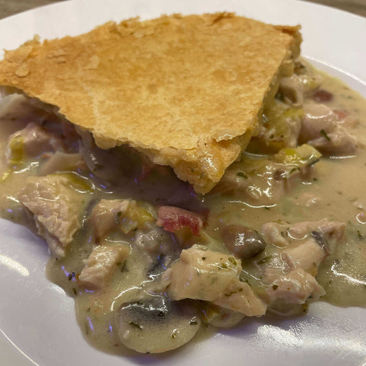 Tori's Chicken, Bacon & Leek Pie