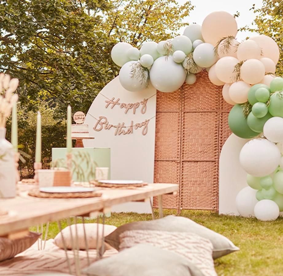 Party Decor & Novelty Gifts