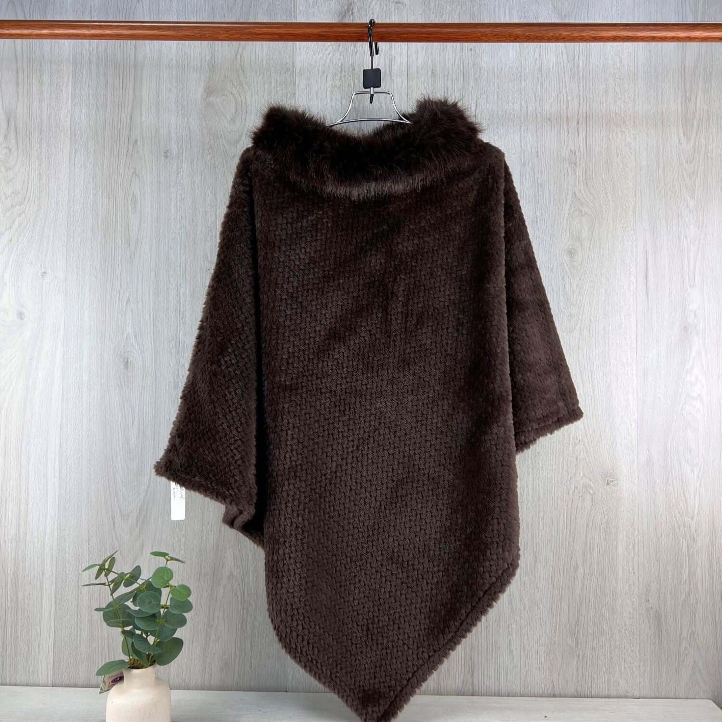Ladies Faux Fur Collar Detail Fluffy Poncho
