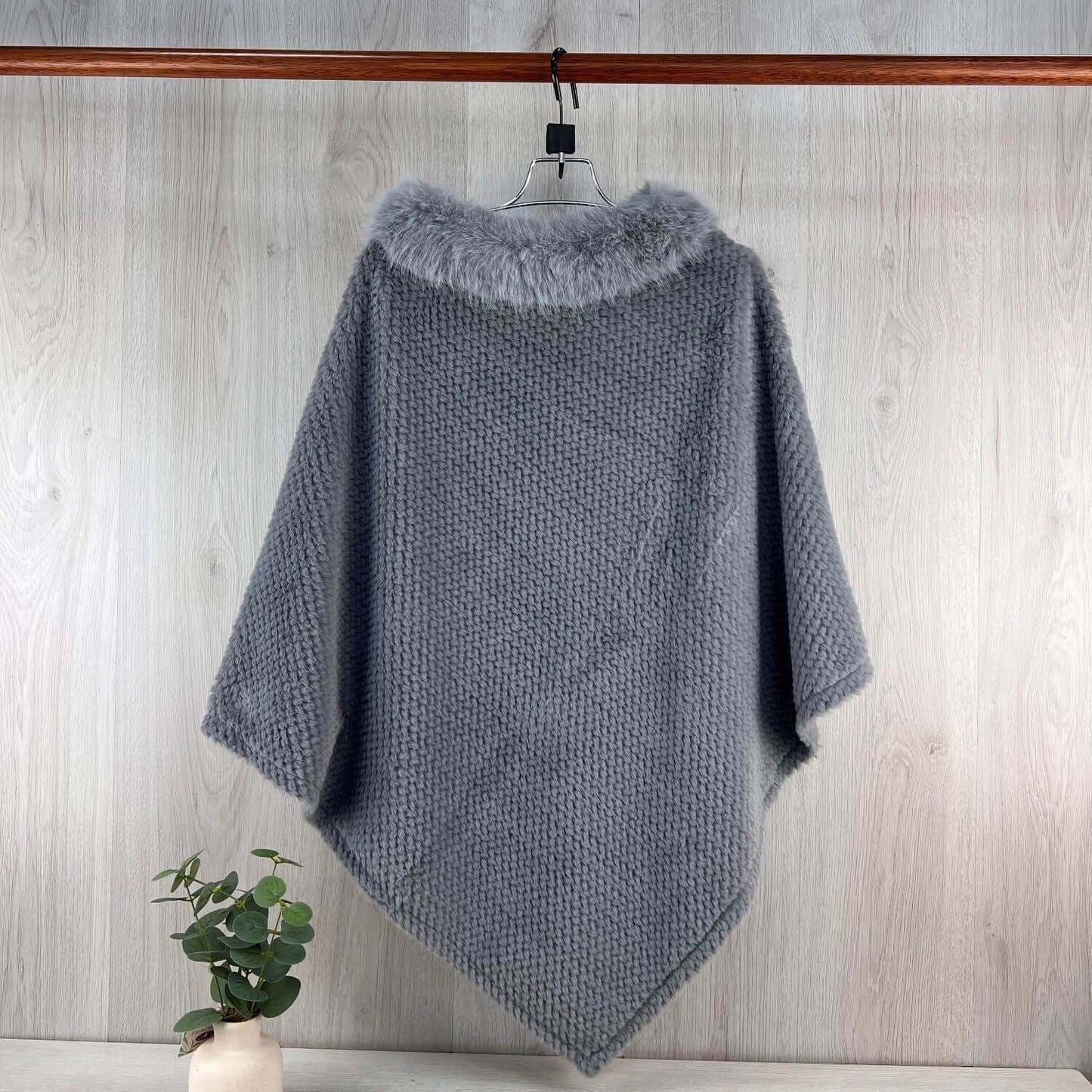 Ladies Faux Fur Collar Detail Fluffy Poncho