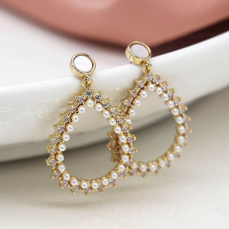 POM - Faux gold,pearl and crystal teardrop and shell circle stud earrings