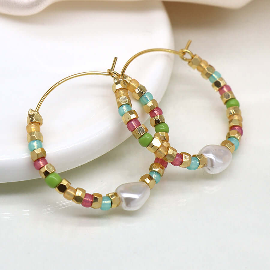 POM - Faux gold and pastel hoop earrings