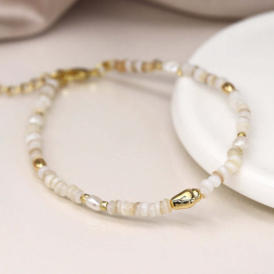 POM - Seed pearl and faux gold beads bracelet