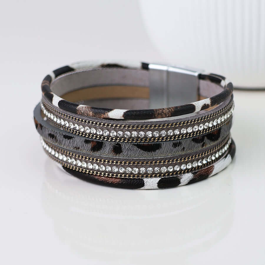 POM925 - Animal print and crystal multistrand bracelet