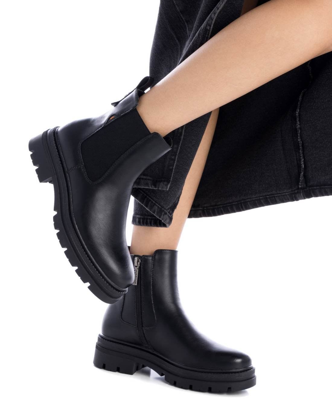 Refresh - Black Faux Leather Chunky Chelsea Boot