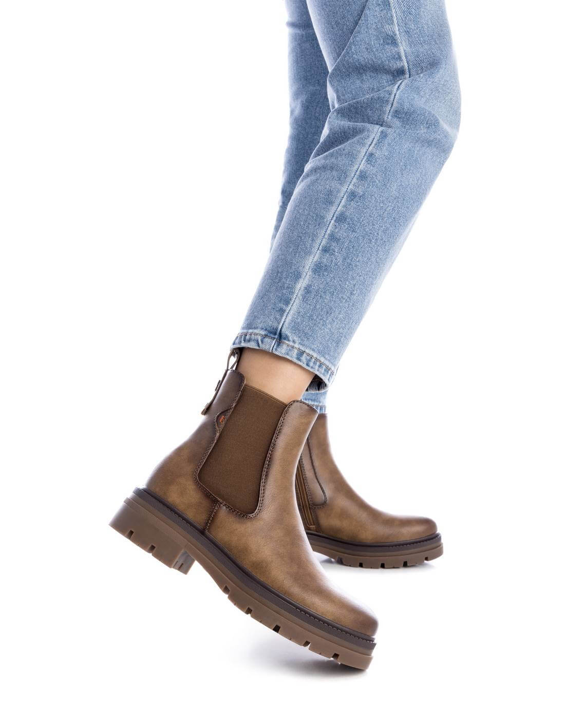 Refresh - Tan Faux Leather Chunky Chelsea Boot
