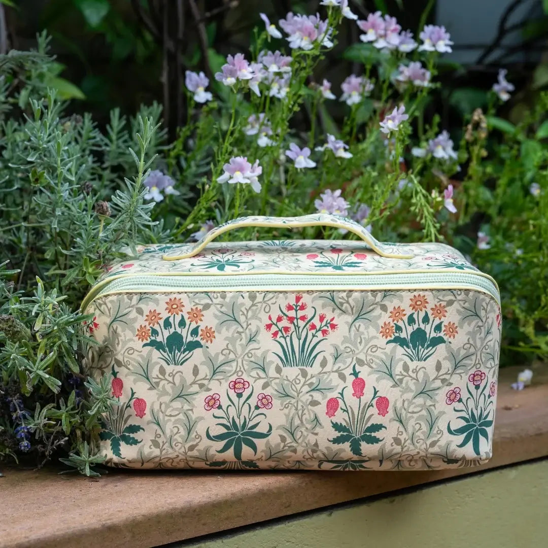 Heathcote's The Voyager Celandine Beauty Storage Bag