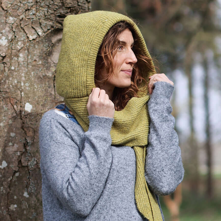 POM925 - Hermione chartreuse cosy hood/bonnet
