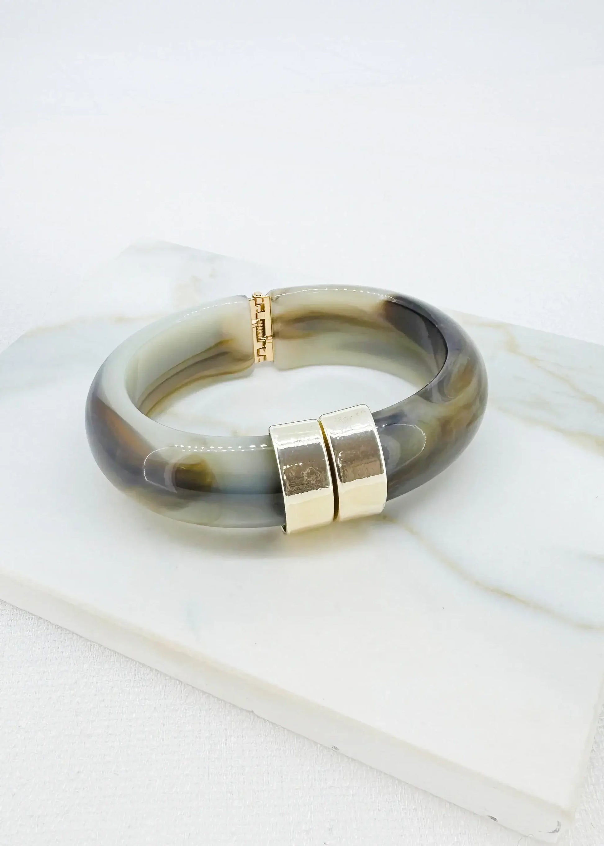 Envy Jewellery - Grey resin hinged bangle