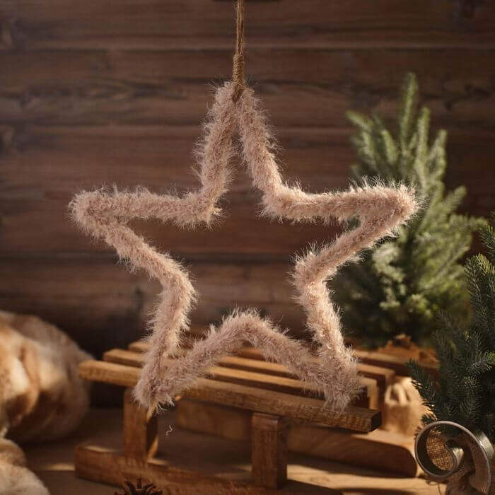 Nordic Nest Natural Fluffy Large Star Hanger