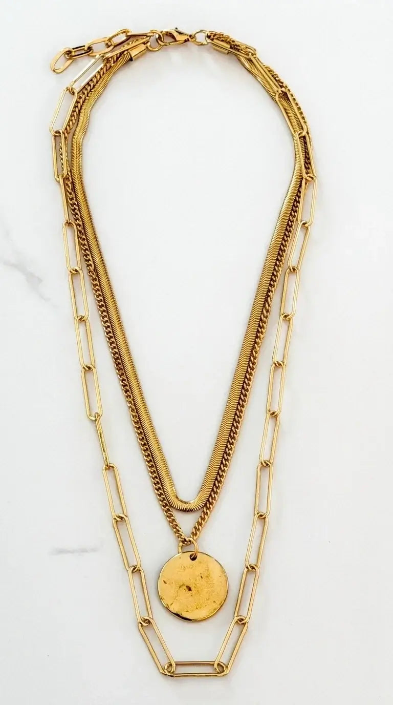 Envy Jewellery - Short gold triple layered necklace with circle pendant