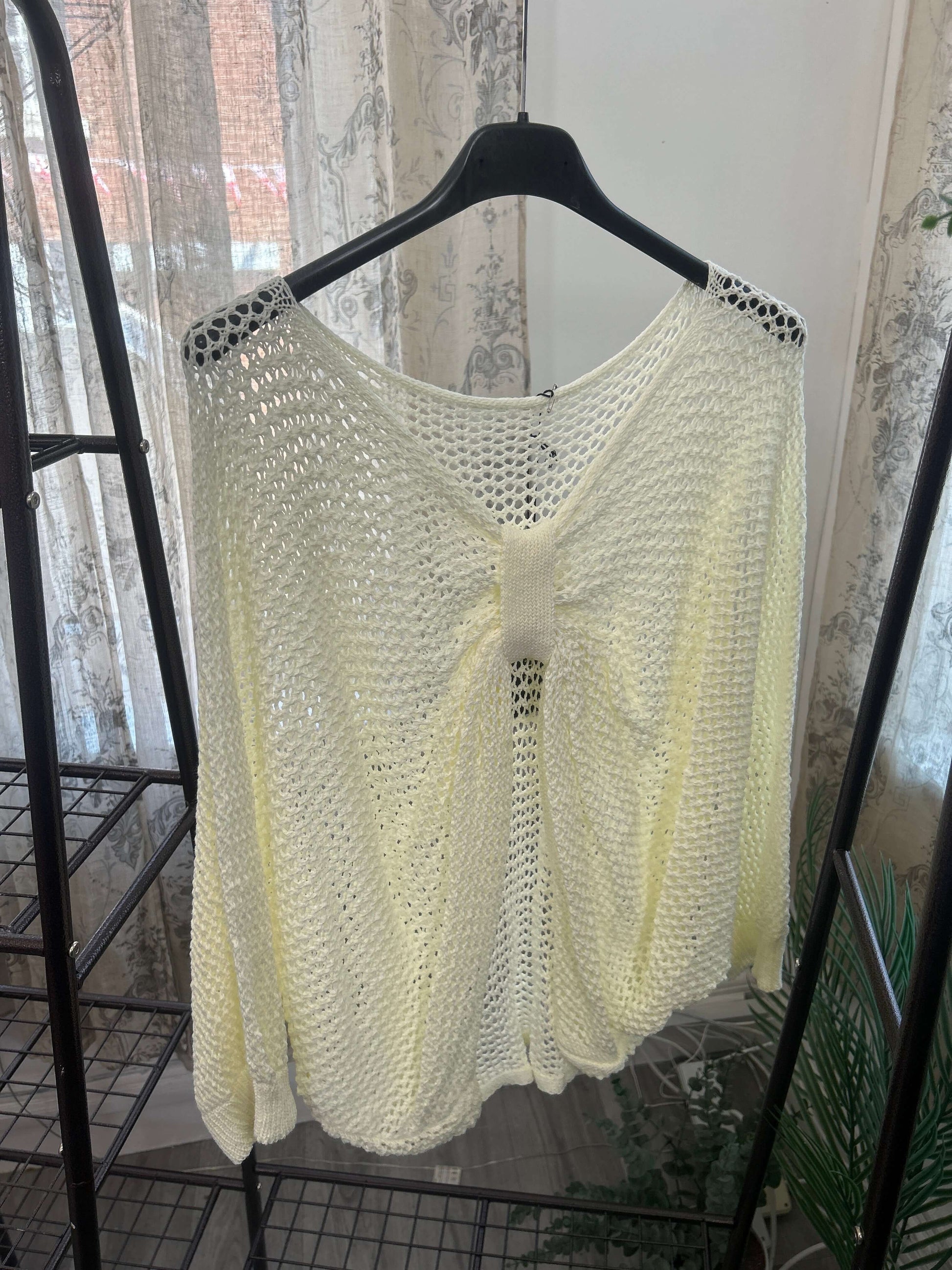 Chloe Loose Weave Drop Down Top