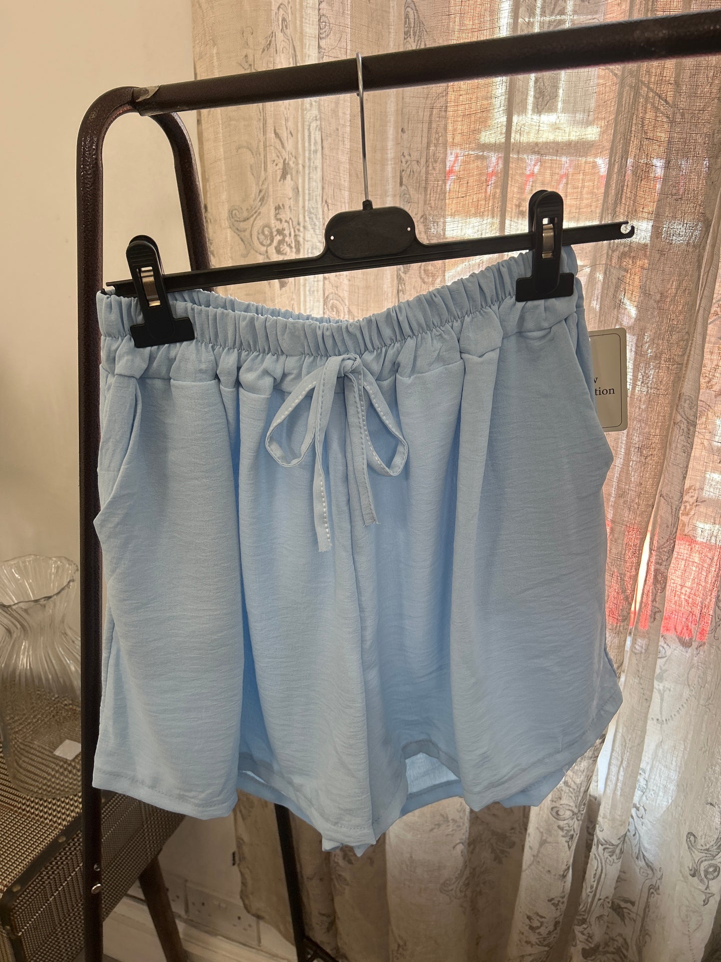 Plain Elegant Floaty Shorts