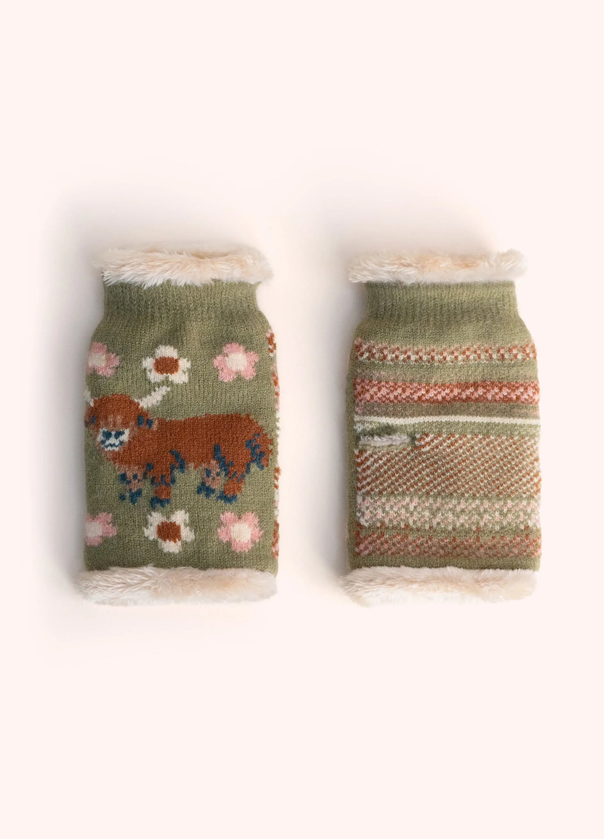 Powder Design Highland Cow Wrist Warmers/Mittens - Moss