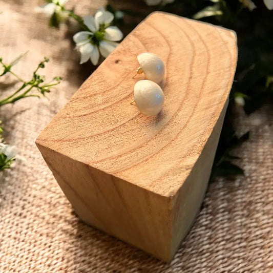 Jess & Lou - Dome stone Stud Earrings in White