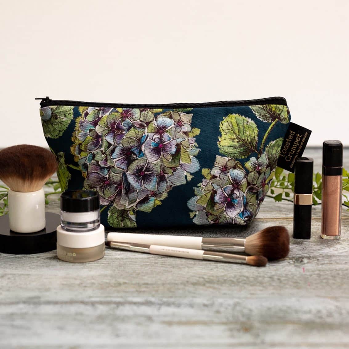 Hydrangea Makeup Bag