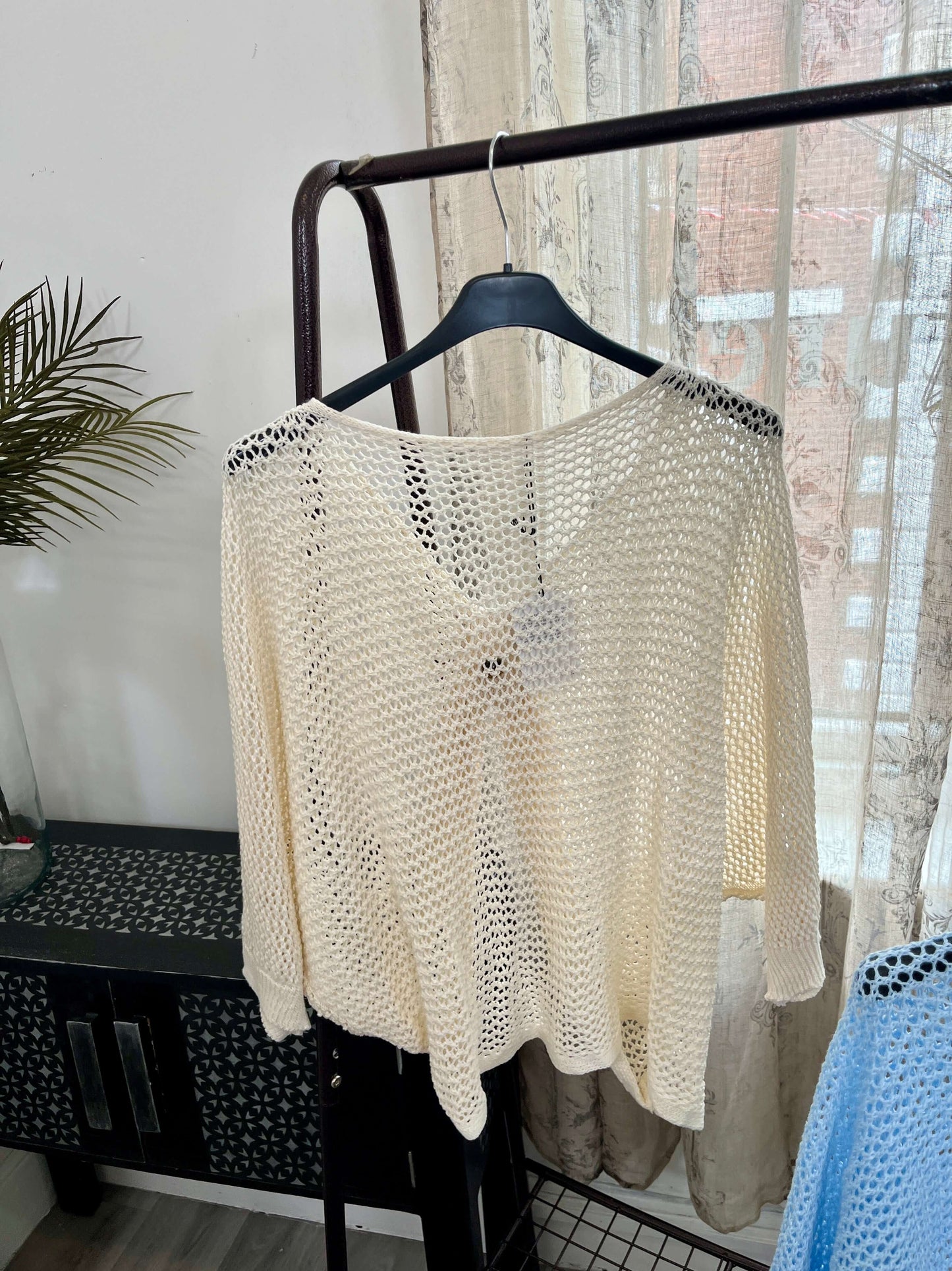 Chloe Loose Wave Drop Down Top