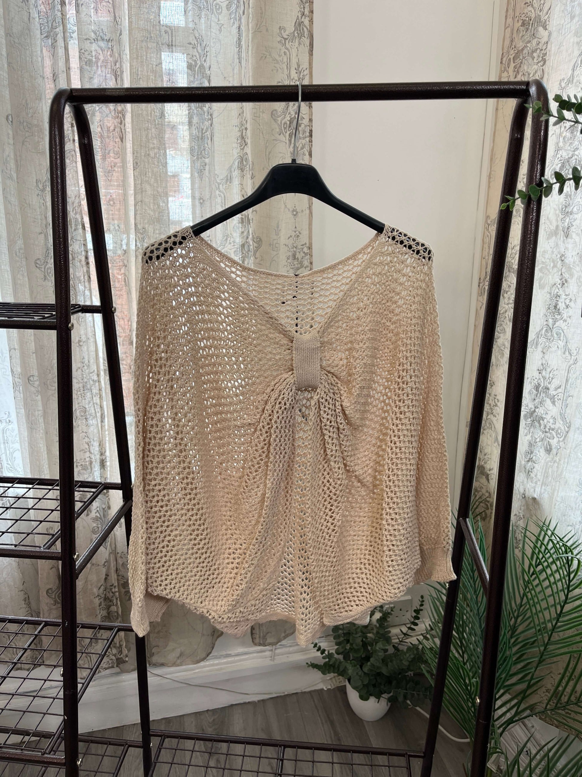 Chloe Loose Weave Drop Down Top