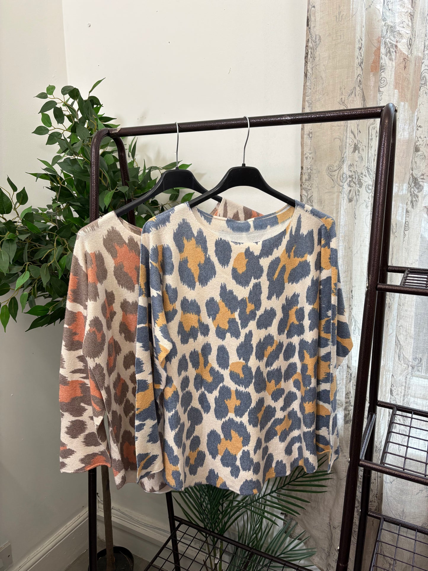 Leopard Print Round Neck Jumper