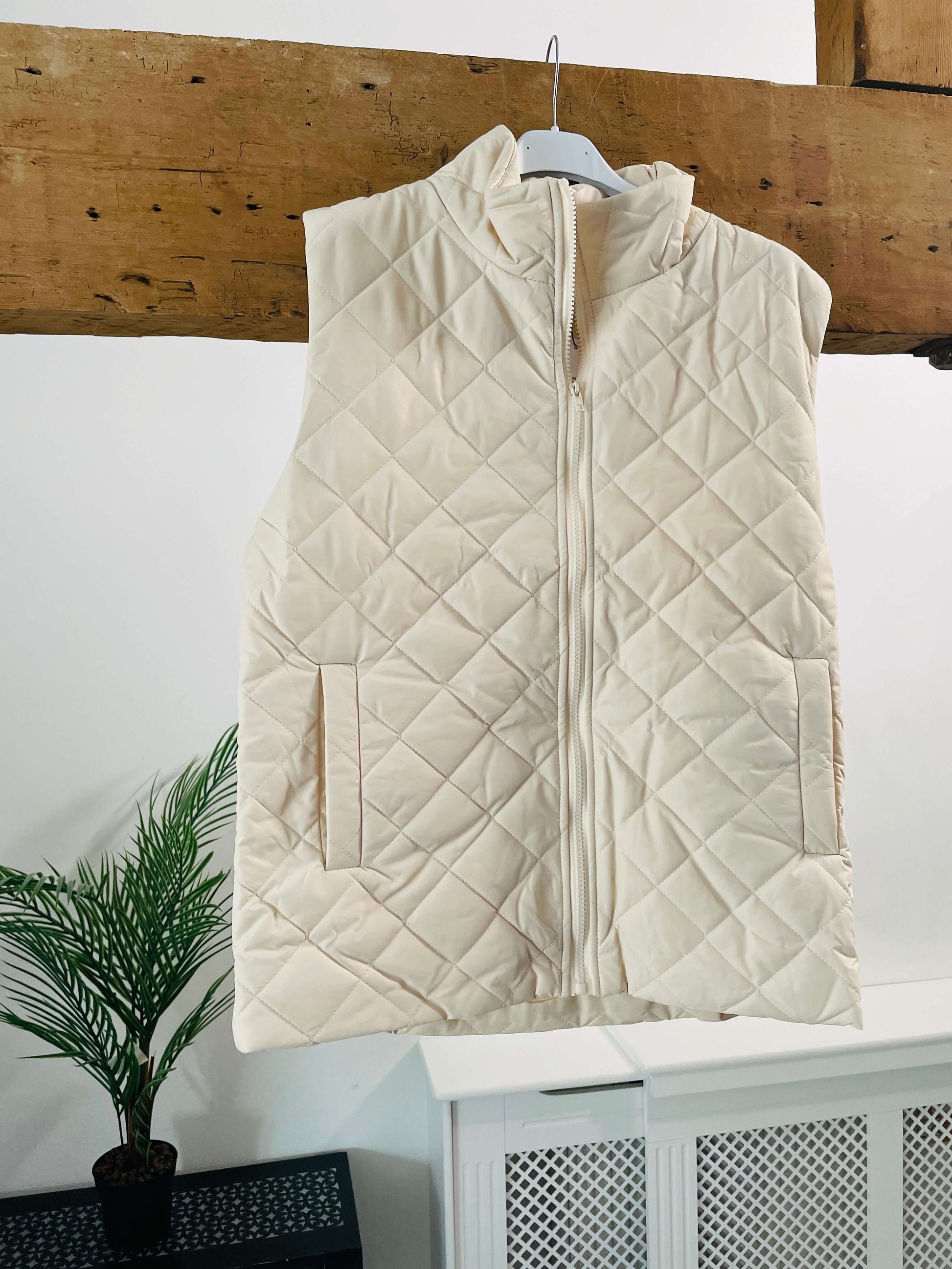 Quilted Cream Gilet