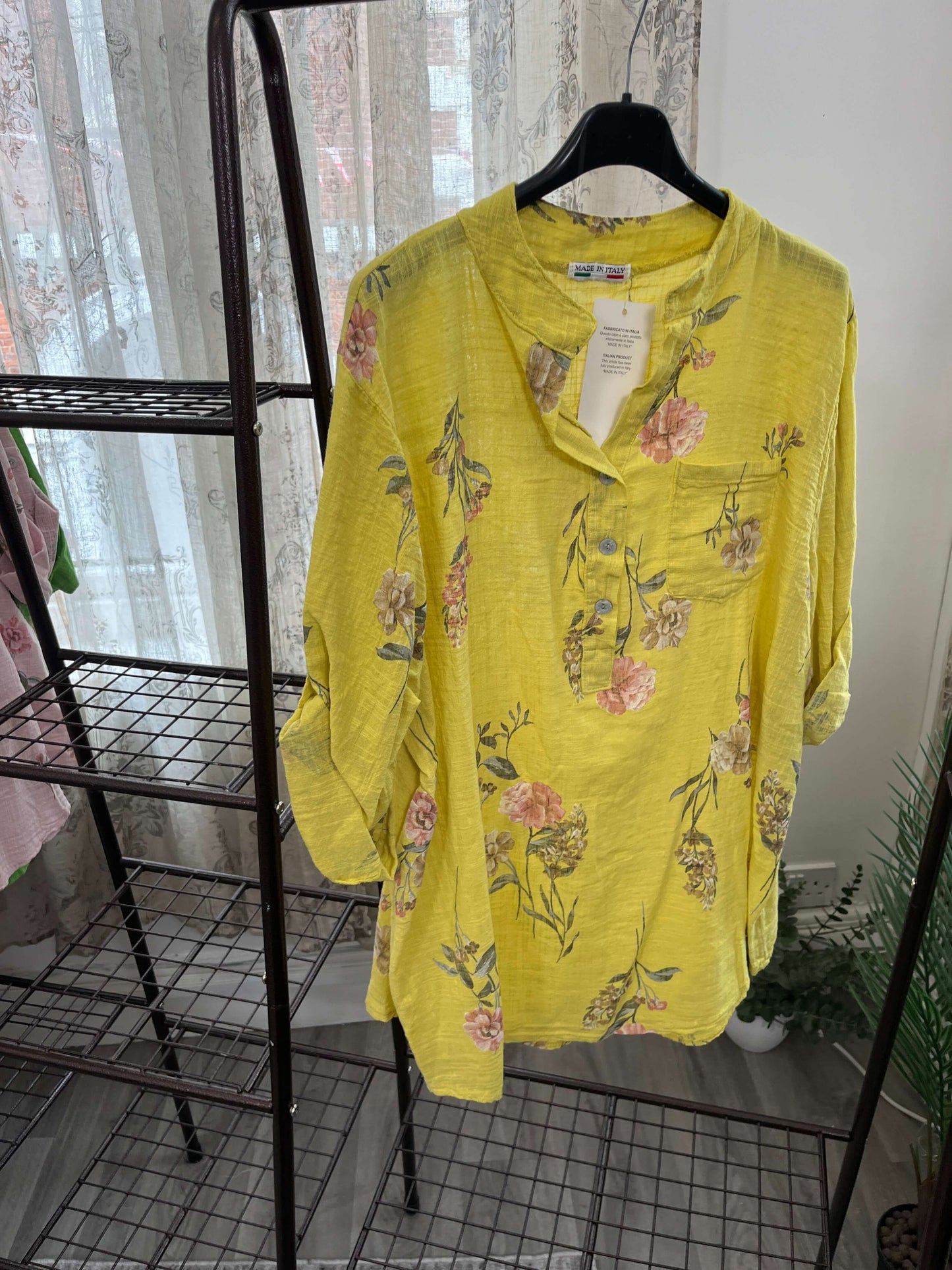 Luisa 3 Button Blouse - Vintage Floral