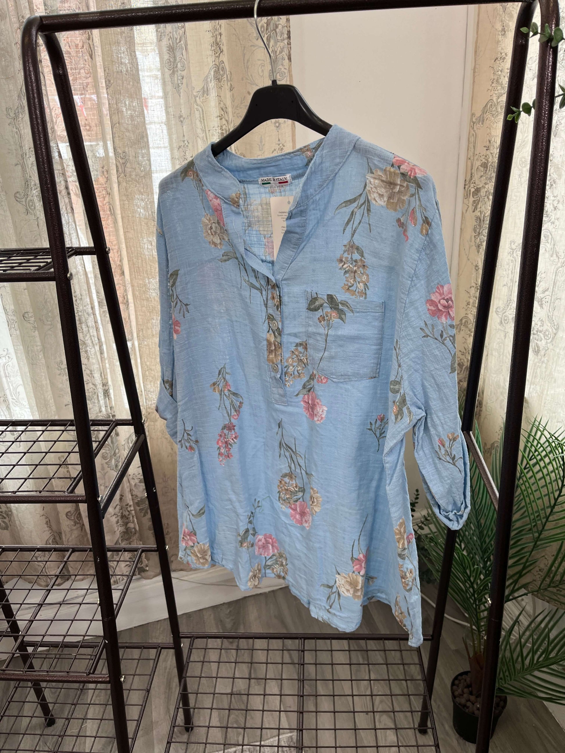 Luisa 3 Button Blouse - Vintage Floral