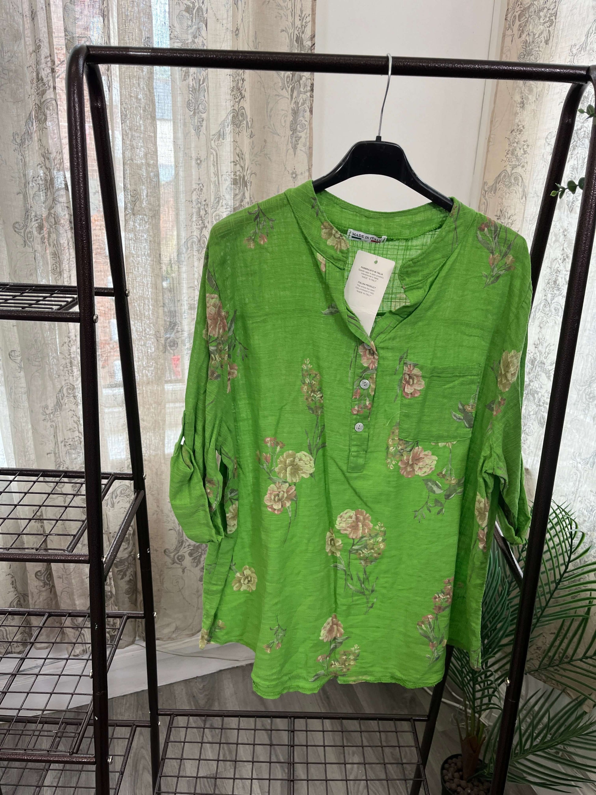 Luisa 3 Button Blouse - Vintage Floral