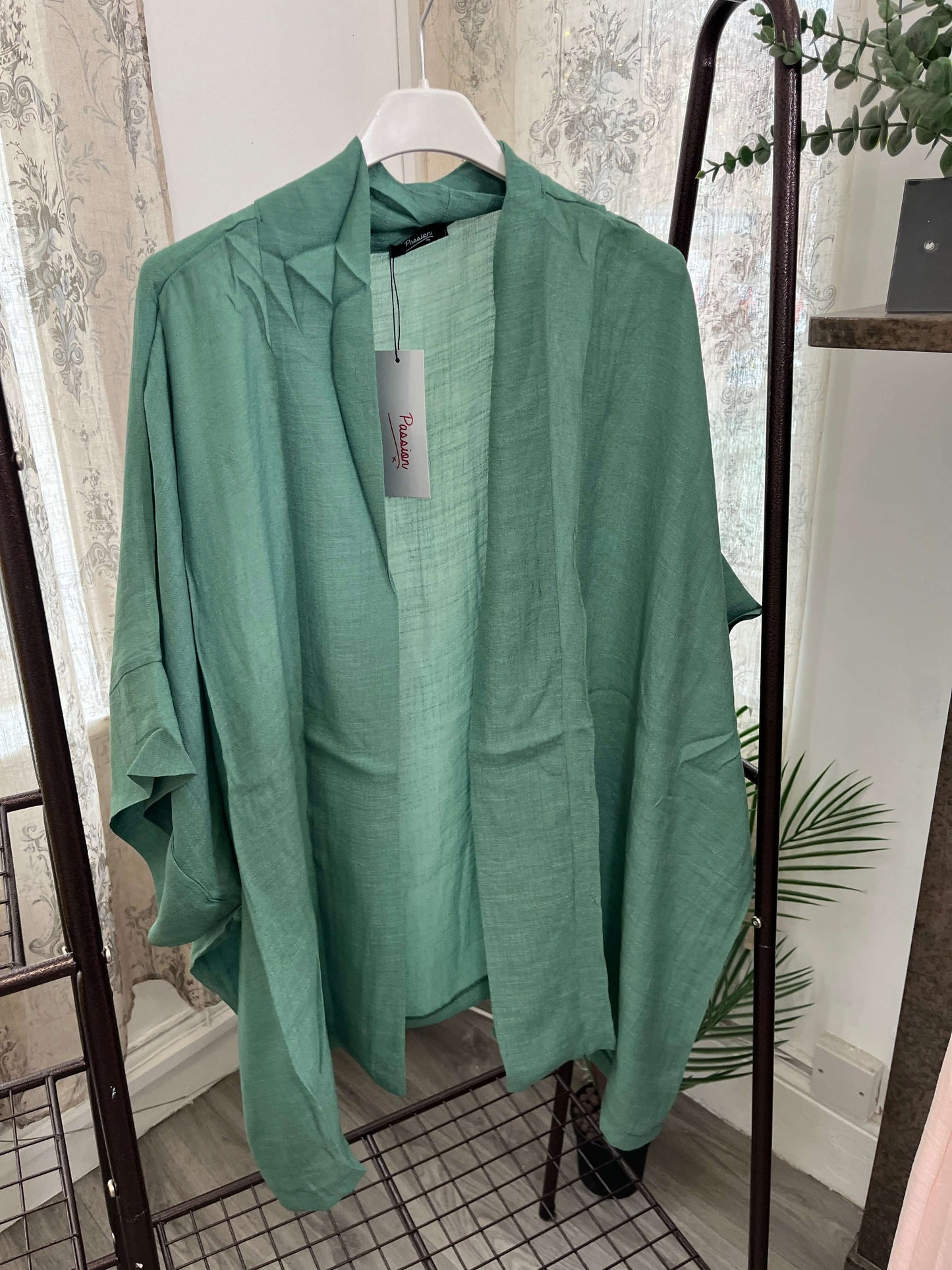 Relaxed Edge to Edge Kimono