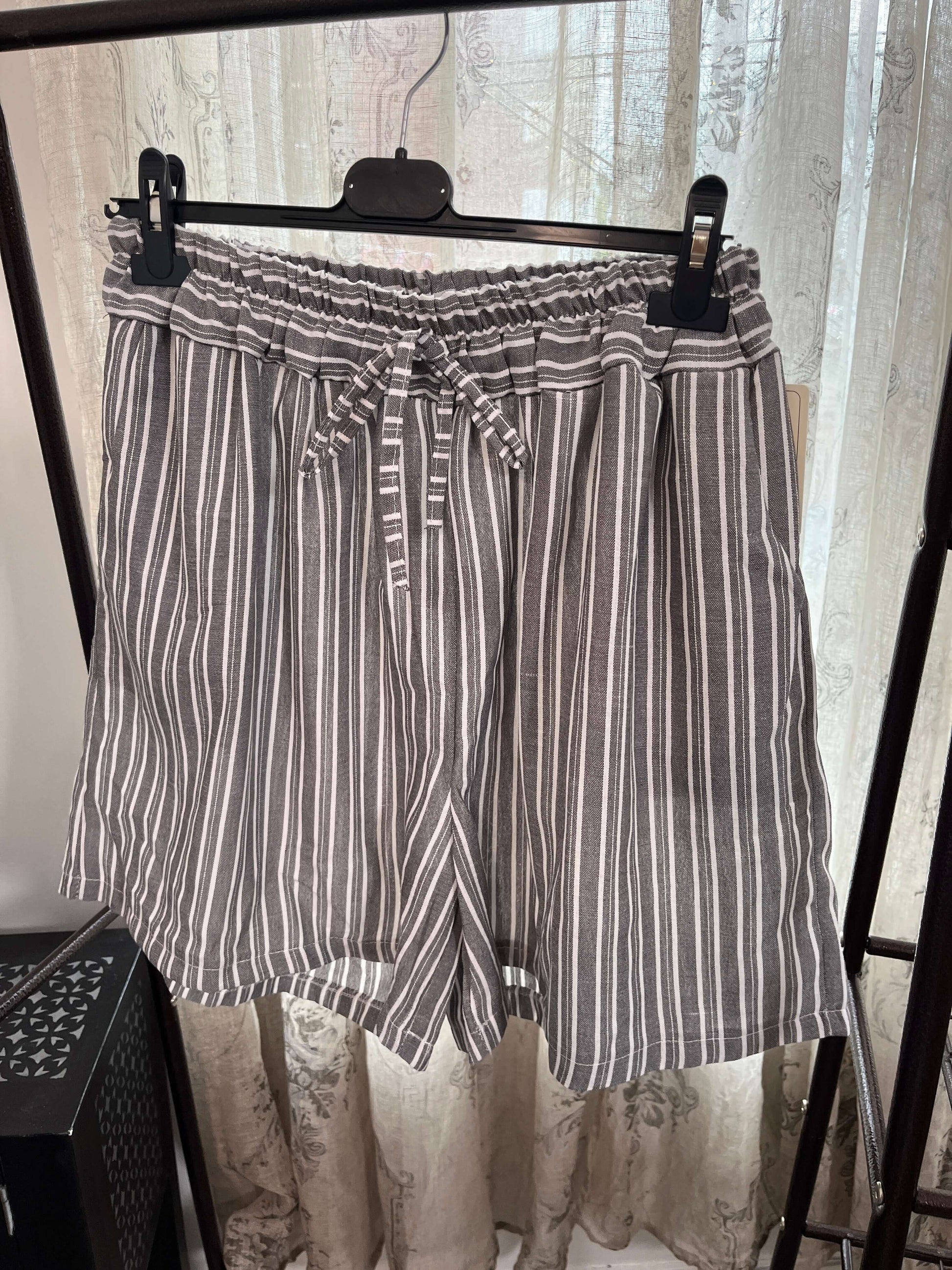 Elegant Pin Stripe Shorts