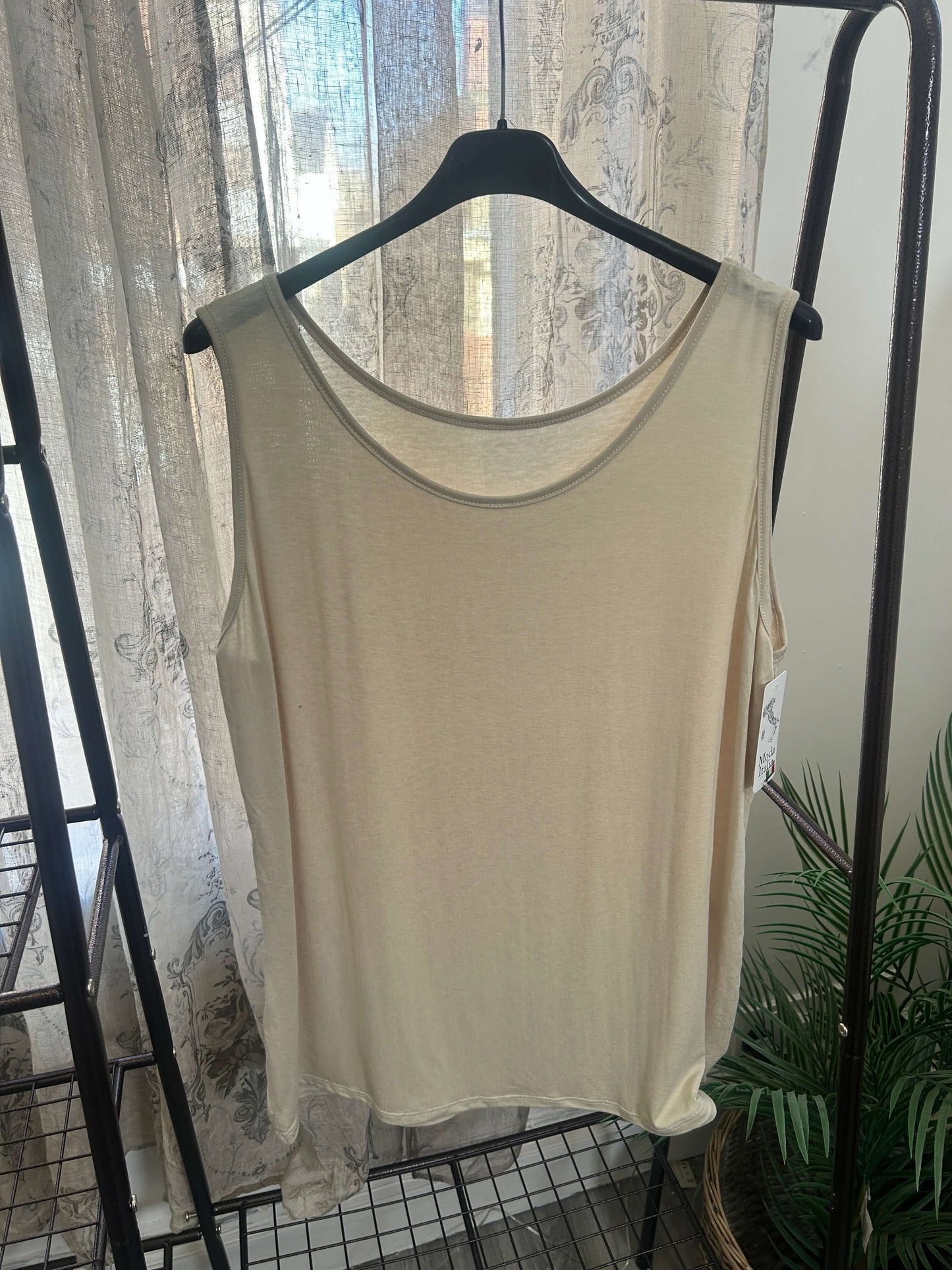 Lightweight Round Neck Layering Vest Top