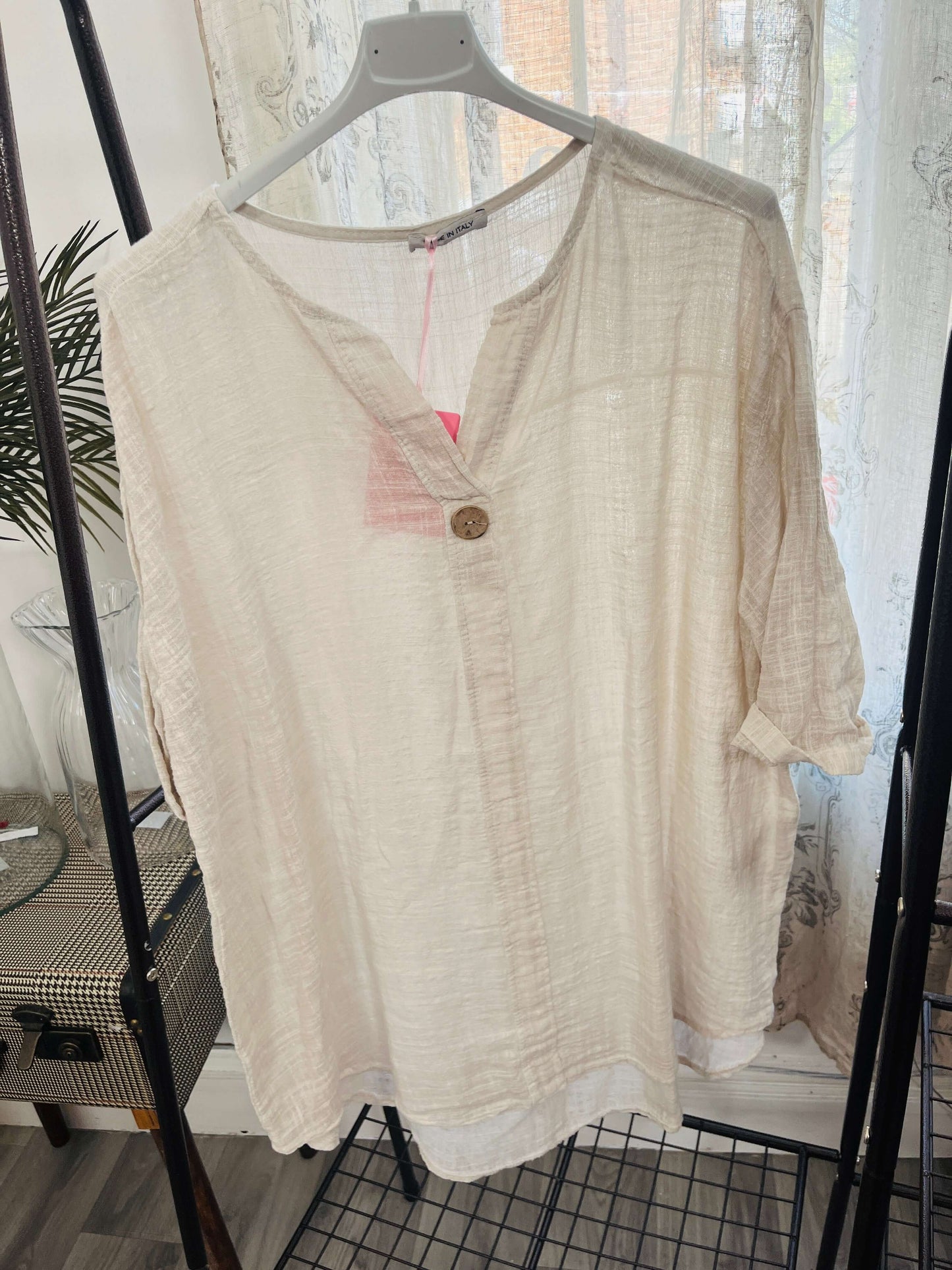 Anna One Button Linen Slouchy Blouse