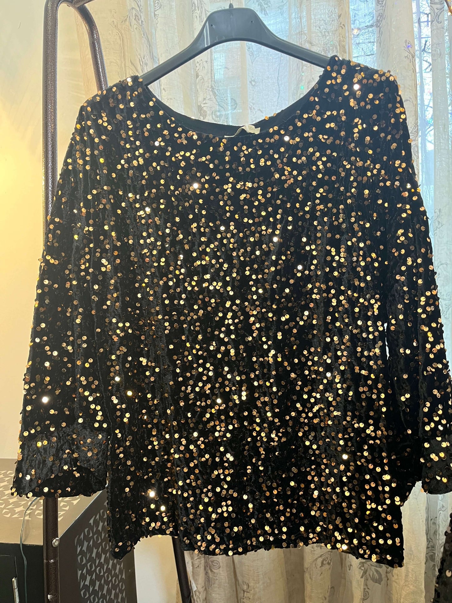 Tricia Sequin Sparkle Blouse