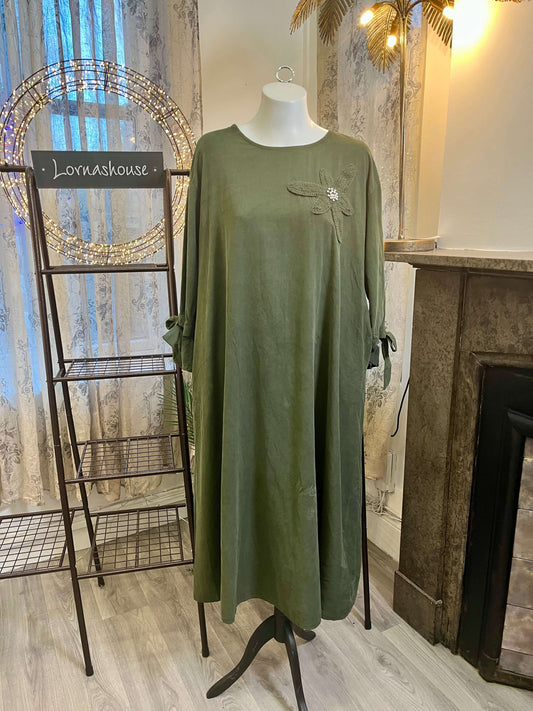 Belinda Cord Flower Detail Dress