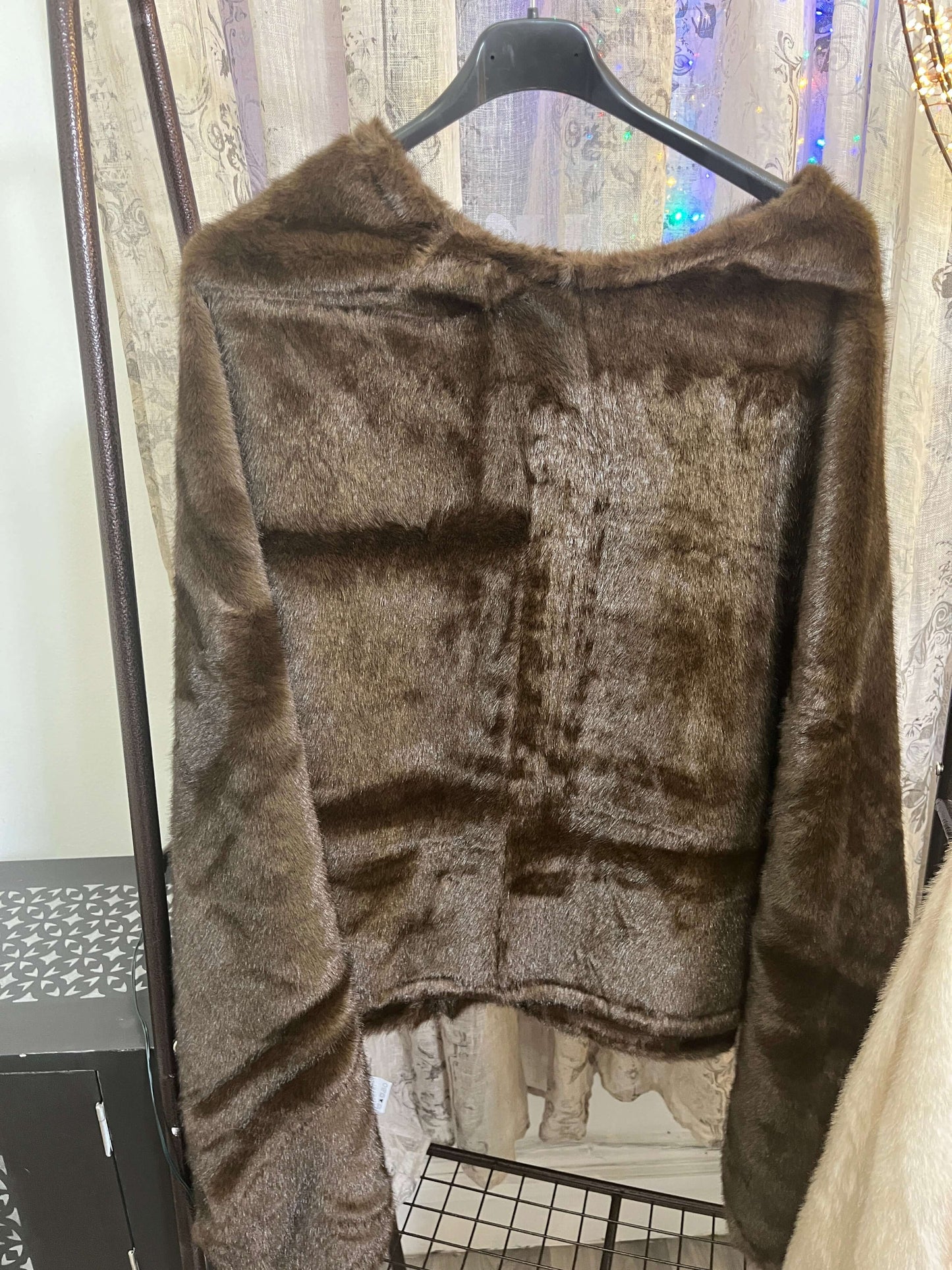 Ladies Faux Fur Poncho