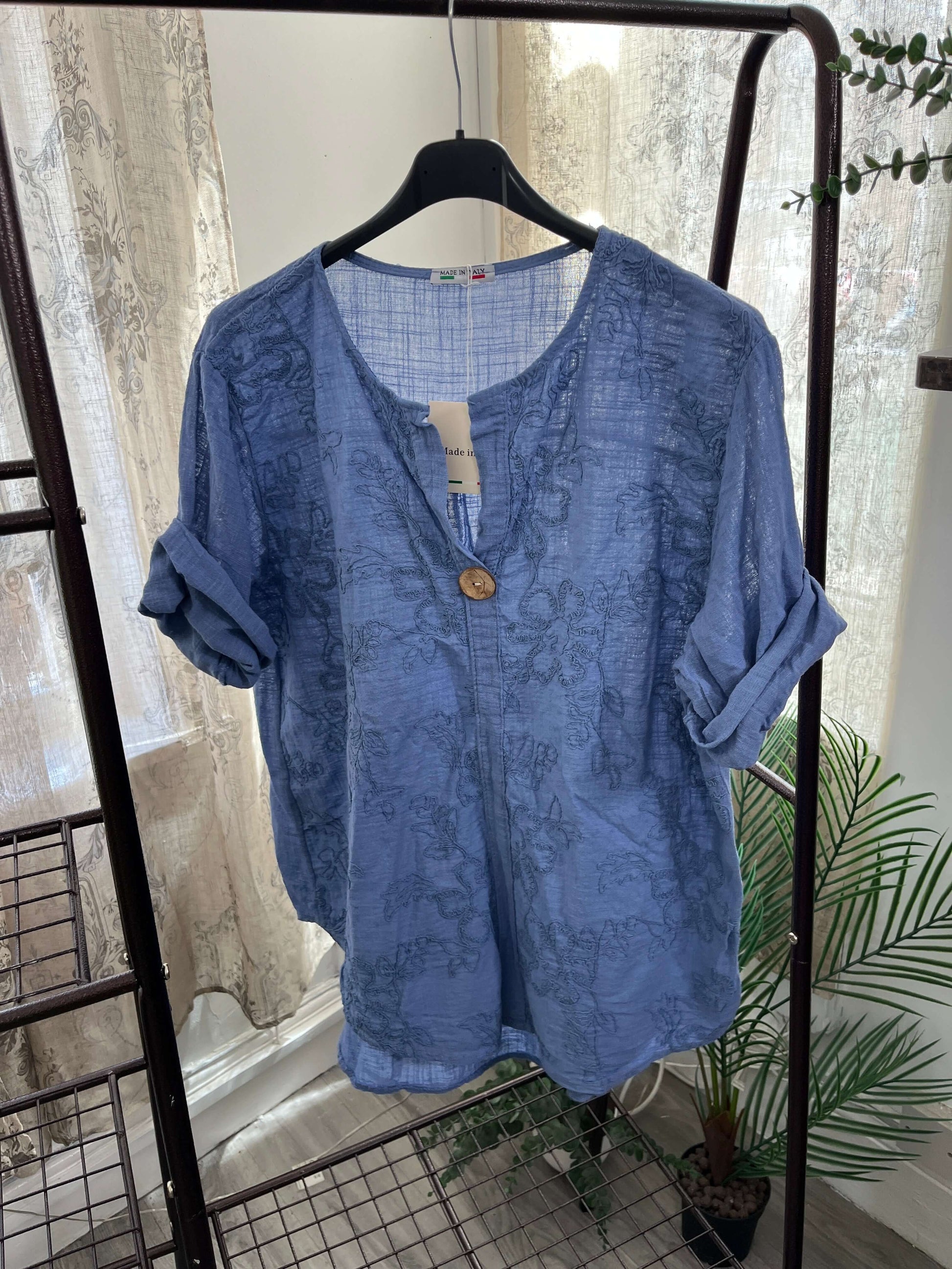 Amelia Floral Embroidered One Button Boxy Blouse