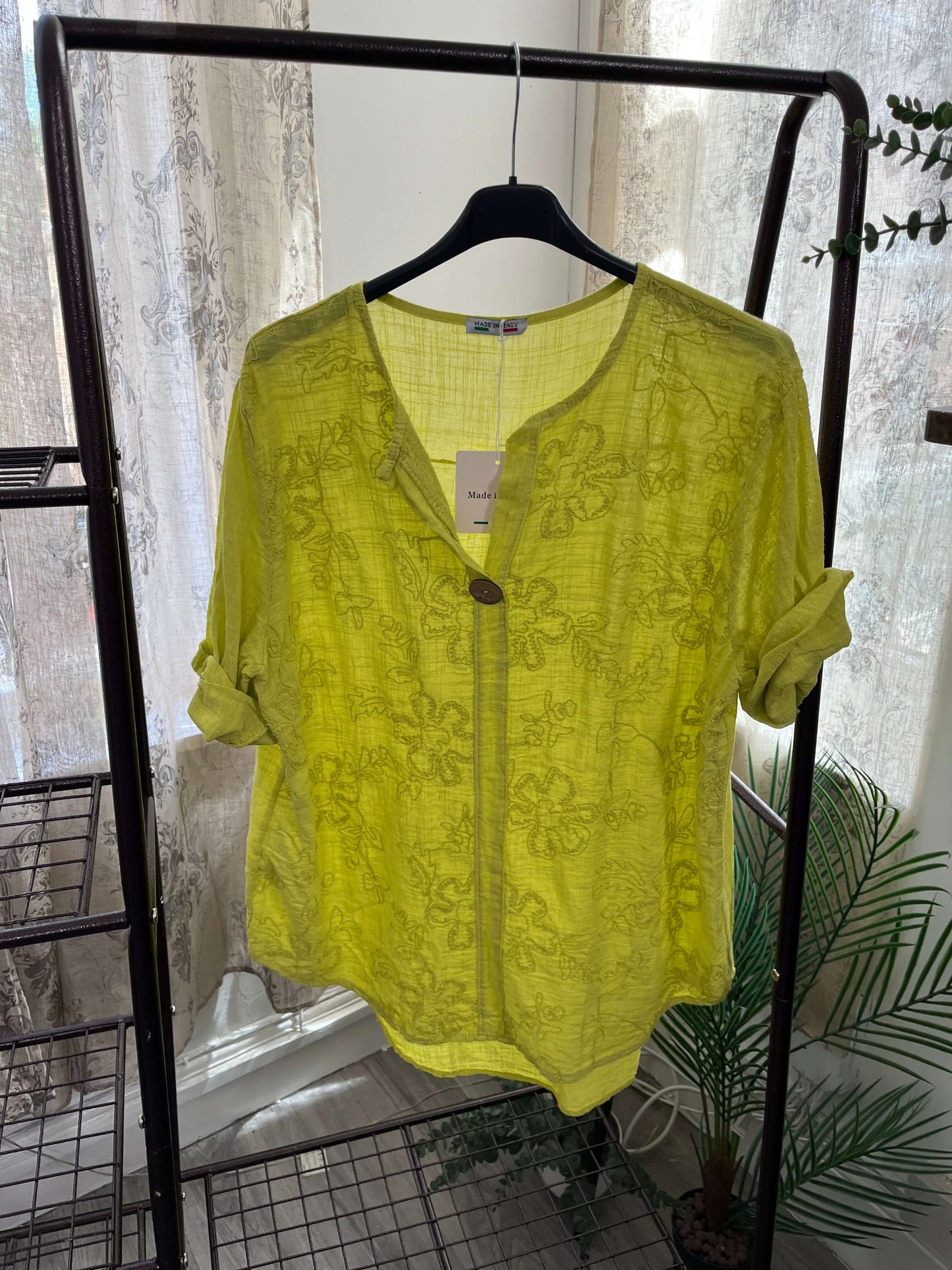 Amelia Floral Embroidered One Button Boxy Blouse